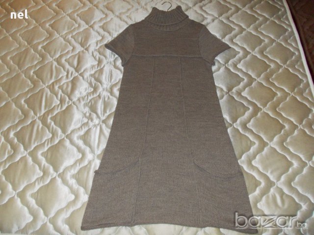  Кафява рокля