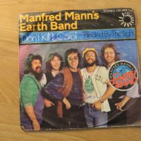 малка грамофонна плоча -Manfred Manns Earth Band - Dont Kill it Carol - изд.80те г., снимка 1 - Грамофонни плочи - 24855003