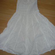 С/М Лека и ефирна бяла лятна рокля, снимка 2 - Рокли - 14789233