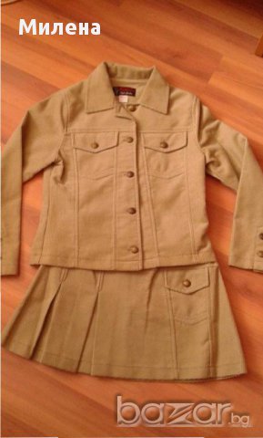 За училище!Нови кадифени комплекти - сако с пола, за 4-5 и 8-9 години