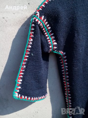 Стар етно пуловер, снимка 6 - Антикварни и старинни предмети - 22949700