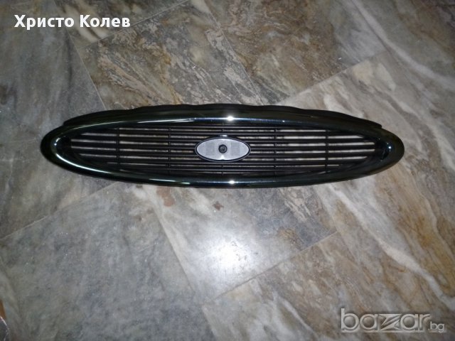 Решетка Ford Mondeo 96-00г. 5694540