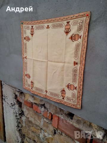 Стара бродирана покривка #12, снимка 4 - Антикварни и старинни предмети - 23789353