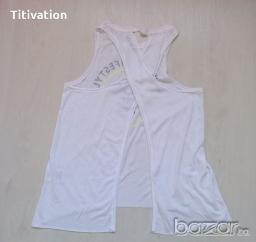 Бял спортен потник, снимка 2 - Потници - 21242615