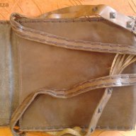красива дамска чанта естествена телешка кожа с медни пирамиди от старото качество на изработка и мат, снимка 2 - Чанти - 11792481