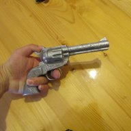 стар пистолет, револвер  Marshal antique Schrodel, Made in GERMANY красива декорация за дома , снимка 3 - Други ценни предмети - 12545616
