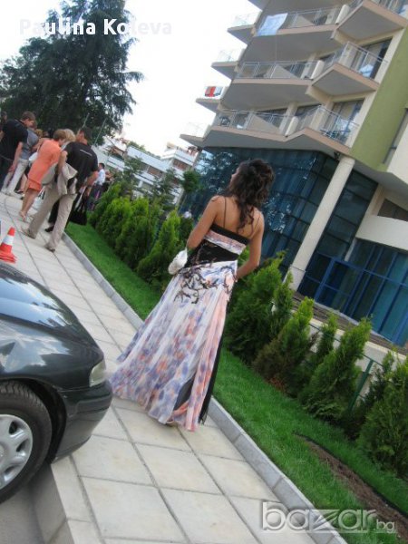 Уникална официална рокля, снимка 1