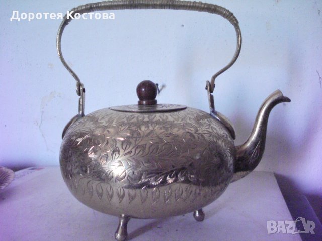 Стар чайник и поднос от месинг, снимка 4 - Антикварни и старинни предмети - 24589866