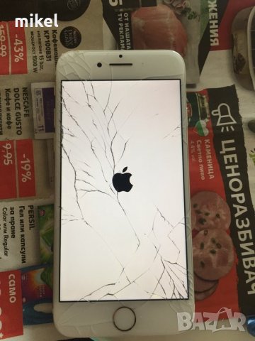 Оригинален дисплей за Iphone 7 само стъклото е спукано