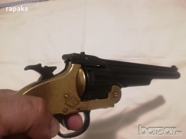 Огромен револвер, армейски пистолет Smith&Wesson 1869 Реплика за ценители , снимка 1 - Бойно оръжие - 21273415