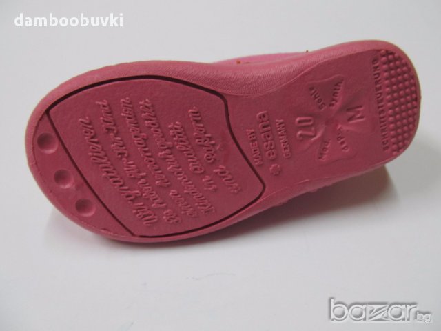 Български пантофи в розово с русалка, снимка 5 - Бебешки обувки - 17615862