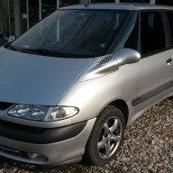 на части Renault Espace 2,2 dci, снимка 6 - Автомобили и джипове - 12237496