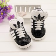 бебешки маратонки буйки обувки адидас adidas baby black , снимка 5 - Бебешки обувки - 9102273