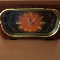 Ретро Часовник Янтар