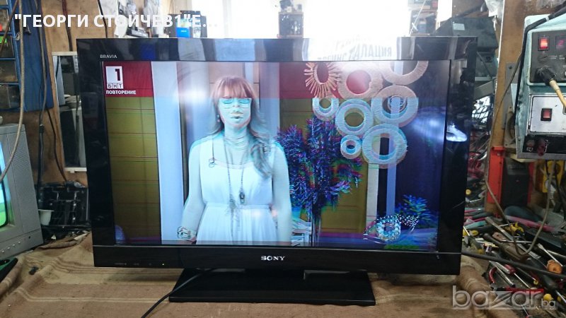 KDL-32BX300 СЪС ДЕФЕКТЕН ПАНЕЛ, снимка 1