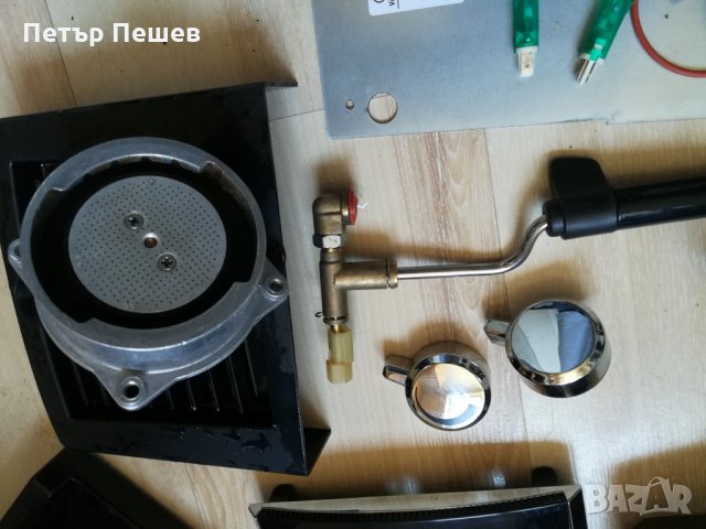 Saeco HD8423 Poemia/Gaggia продава се на части. /Саеко, Гаджия контейнер за вода, снимка 8 - Кафемашини - 24103545