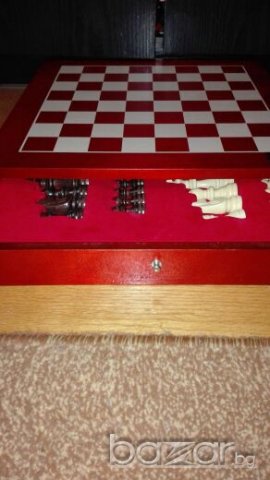 Шах в стилна дървена кутия., снимка 3 - Шах и табла - 20443111