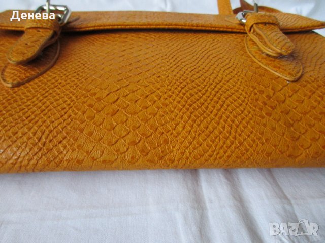ЗМИЙСКИ ПРИНТ оранжев цвят, дамски клъч с дълга дръжка, снимка 4 - Чанти - 24682988