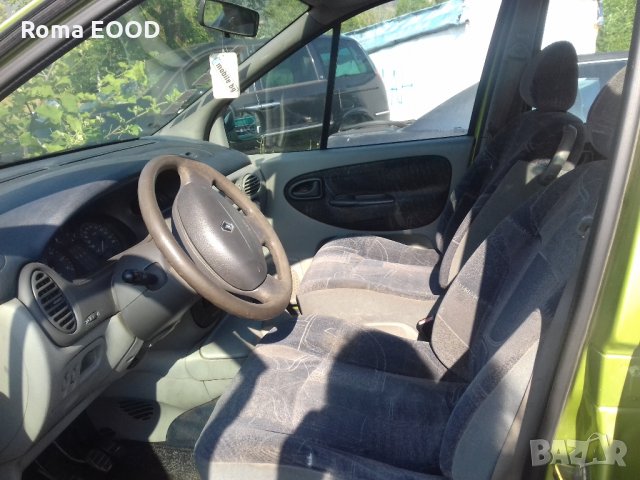 Рено Меган Сценик-1,9дидел/99г/100к.с.-на части, снимка 4 - Автомобили и джипове - 24107422