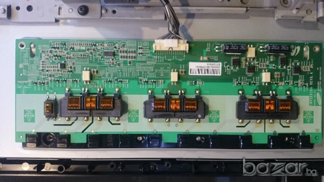 KDL-26S400 С ДЕФЕКТЕН ПАНЕЛ, снимка 8 - Части и Платки - 20062157