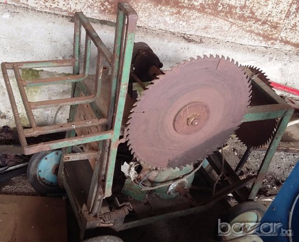 Продавам циркуляр за рязане на дърва в Други машини и части в гр. Айтос -  ID13926097 — Bazar.bg