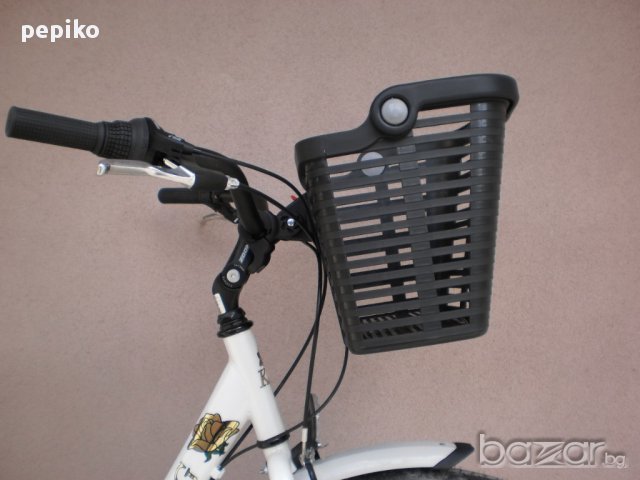 Продавам колела внос от Германия  оригинална Италианска кошница за велосипед BELLELLI , снимка 14 - Аксесоари за велосипеди - 17797078
