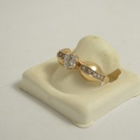 златен пръстен 43553-6, снимка 2 - Пръстени - 23684755