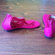 Налични розови сандалки, снимка 4 - Детски сандали и чехли - 13901197