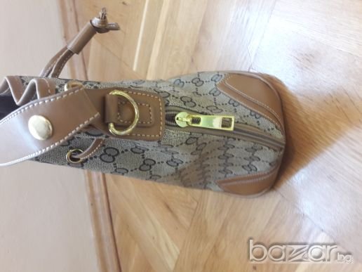 Продавам дамска чанта, снимка 5 - Чанти - 21307208