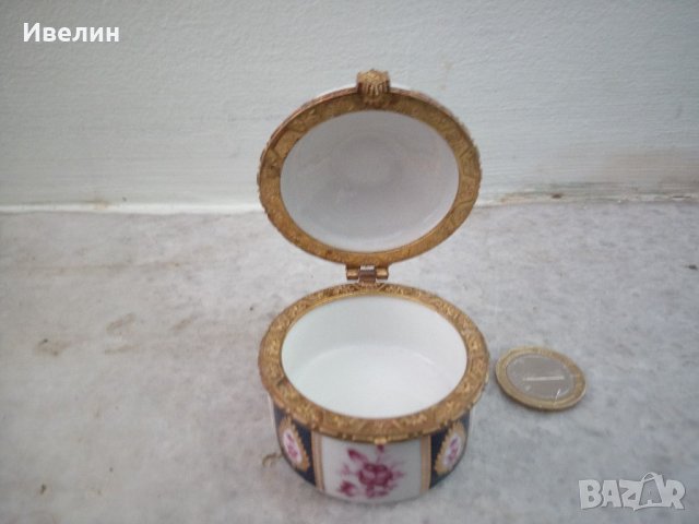 стара кутийка от костен порцелан, снимка 3 - Антикварни и старинни предмети - 21771149