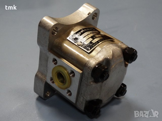 Хидравлична помпа C0.36X, снимка 2 - Резервни части за машини - 23980696