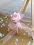 Сватбени бутониери - бутониера за ревер Роуз, снимка 1 - Кетъринг - 14769926