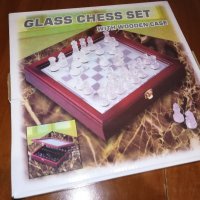 стъклен шах в красива дървена кутия-внос швеицария, снимка 6 - Колекции - 21398922