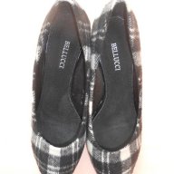 Продавам дамски обувки на платформа, снимка 1 - Дамски ежедневни обувки - 16570673