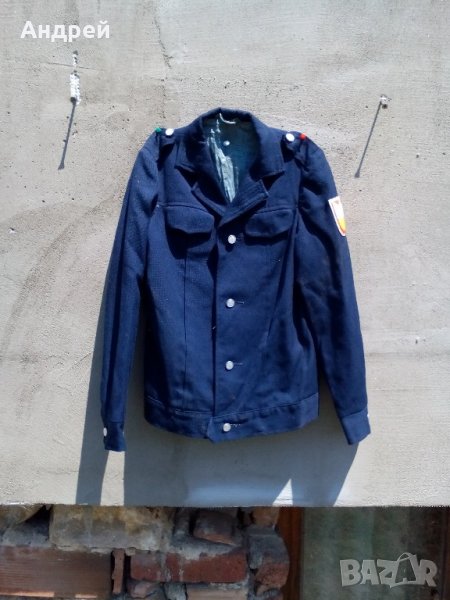 Стара ученическа куртка, снимка 1