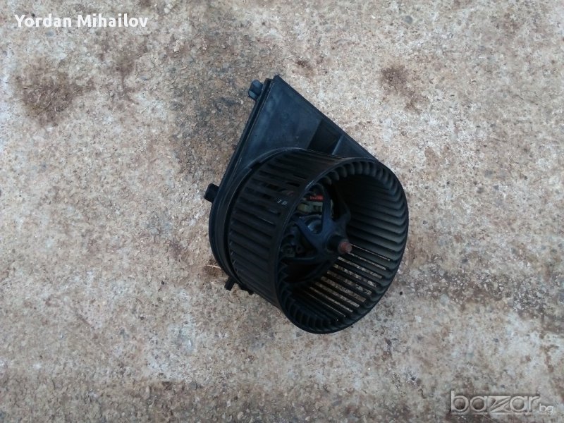 моторче за парно от голф 4, снимка 1