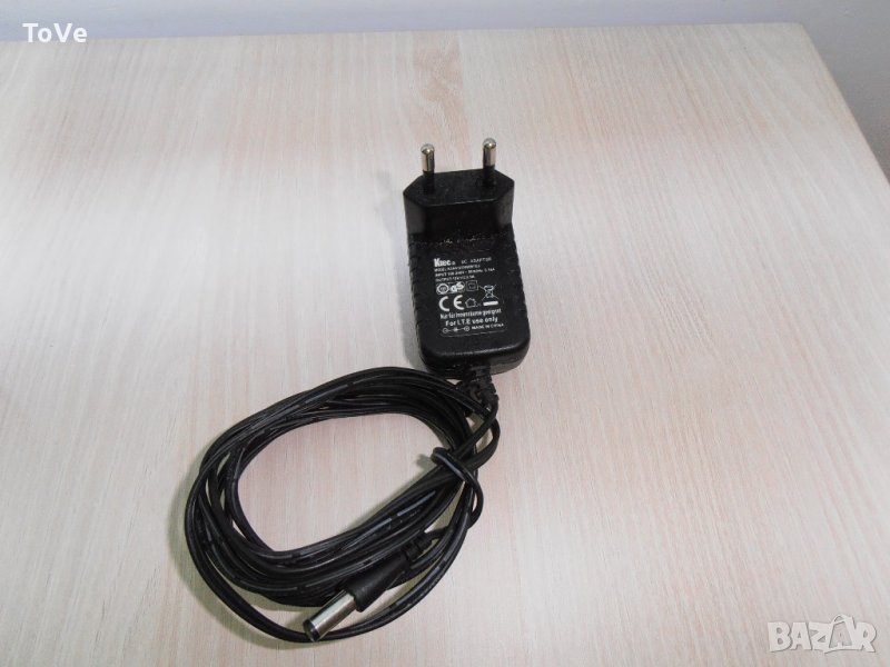 Продавам повредени AC/DC адаптери, захранвания 12V, снимка 1