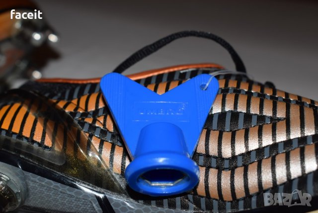 Umbro - Revolution - Wishbone X - Уникални 100% ориг. бутонки - 39 ном, снимка 15 - Футбол - 21999567