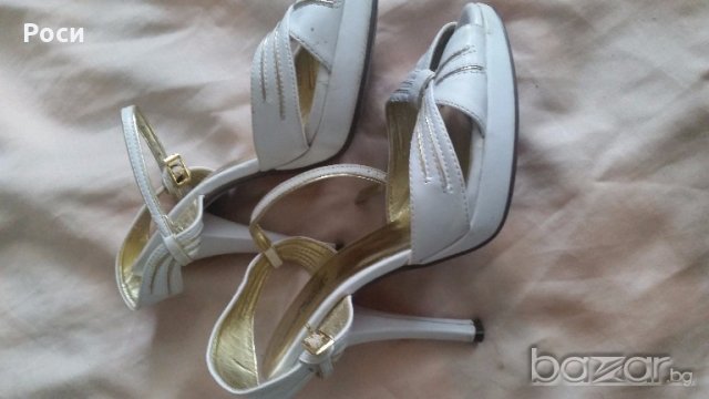 Дамски обувки по 6,00 лв, снимка 11 - Дамски ежедневни обувки - 18587144