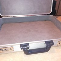 немски алуминиев куфар с код-45х32х10см-внос швеицария, снимка 4 - Куфари - 20629625