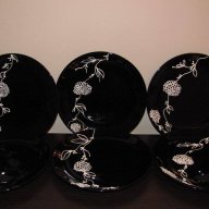 Комплект чаши и чинии в черно и бяло, снимка 2 - Декорация за дома - 17925071