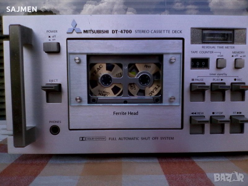 Mitsubishi DT-4700,дек, снимка 1
