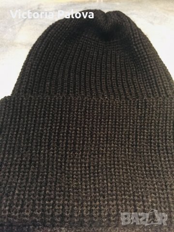 Черна шапка нова, снимка 2 - Шапки - 24060592