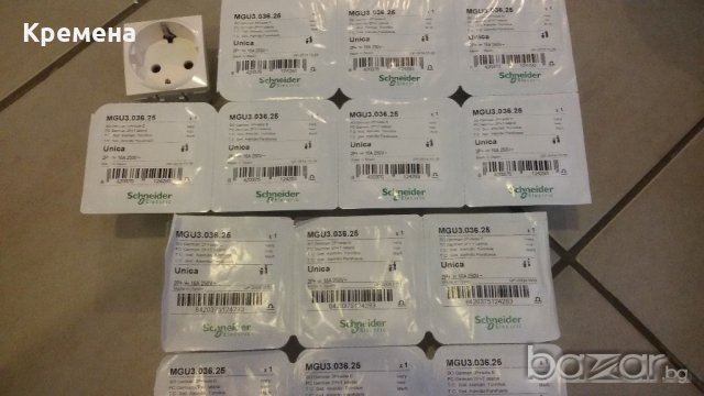 механизми, декоративни рамки Unica PLUS (морско зелено/сл. кост), реле, снимка 13 - Други стоки за дома - 16427047