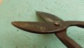 Стара ръчно кована ножица за ламарина , снимка 2