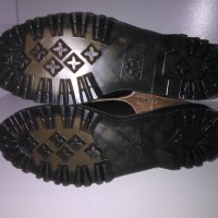 Dr Martens оригинални обувки, снимка 5 - Дамски боти - 24669270