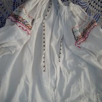 Автентична риза от Североизточна България, снимка 4 - Антикварни и старинни предмети - 21722679