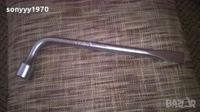 ключ за гуми 19мм-нов як усилен, снимка 6 - Аксесоари и консумативи - 26182804