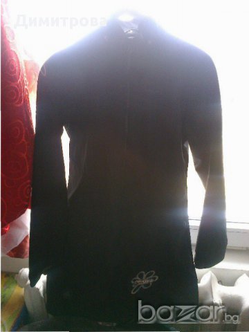 Черно неопреново яке за дъжд и вятър,марково