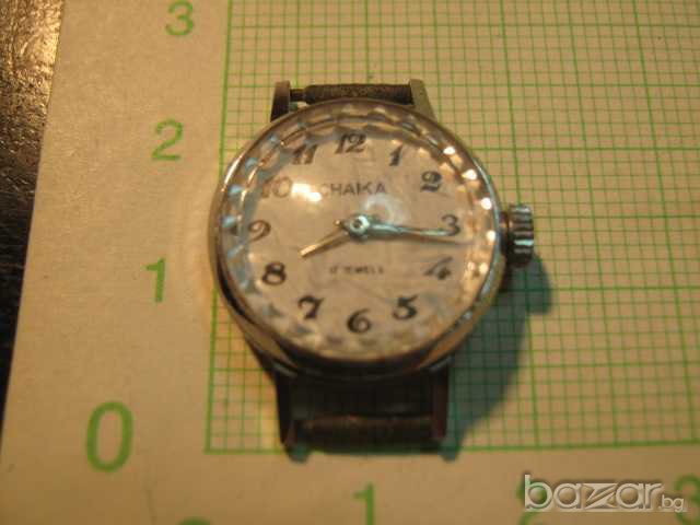 Часовник "CHAIKA" дамски съветски работещ, снимка 1 - Дамски - 7935852